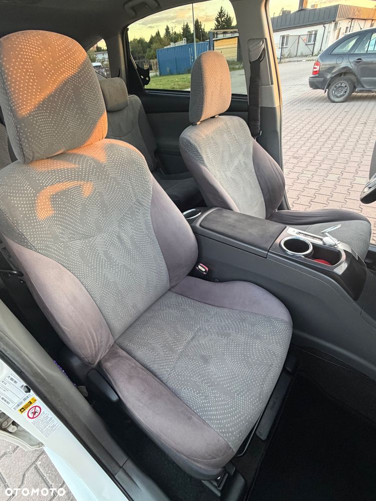 Toyota Prius+ 1.8 HSD Luna - 12