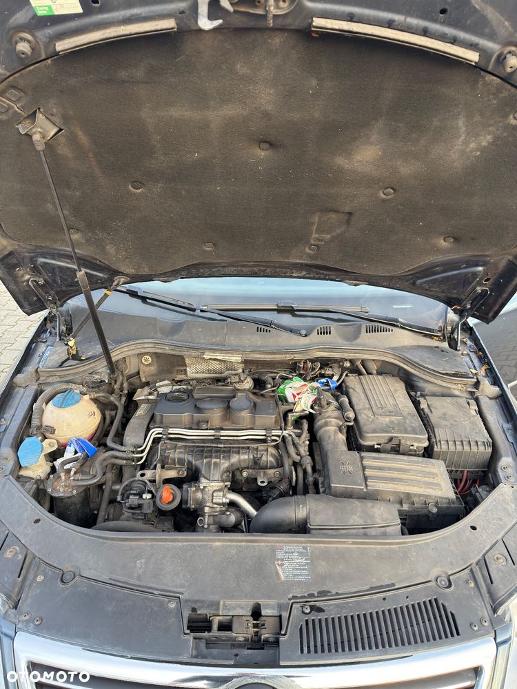 Volkswagen Passat Variant 2.0 TDI DPF Highline - 20