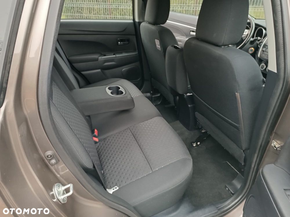 Mitsubishi ASX 1.8 DI-D 4WD Comfort Edition - 17
