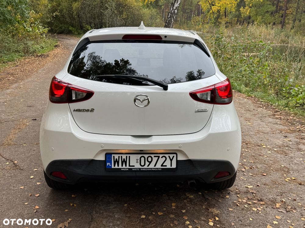 Mazda 2 - 6