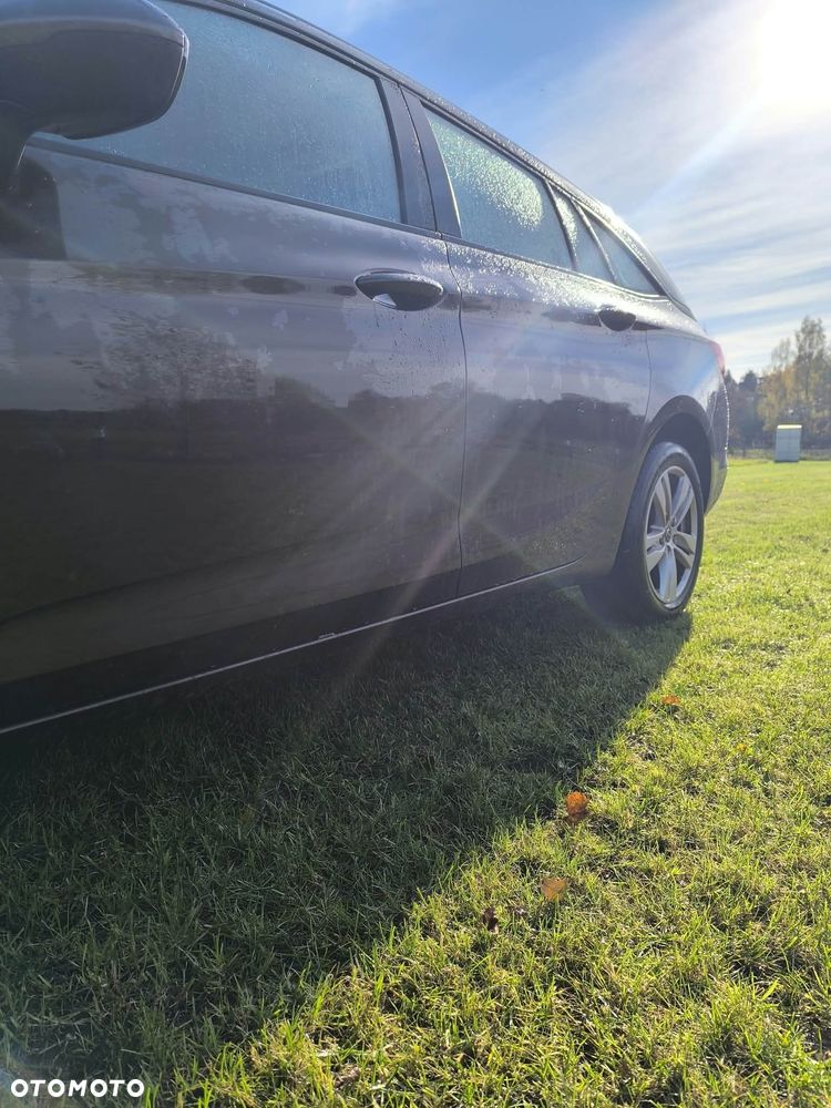 Opel Astra - 16