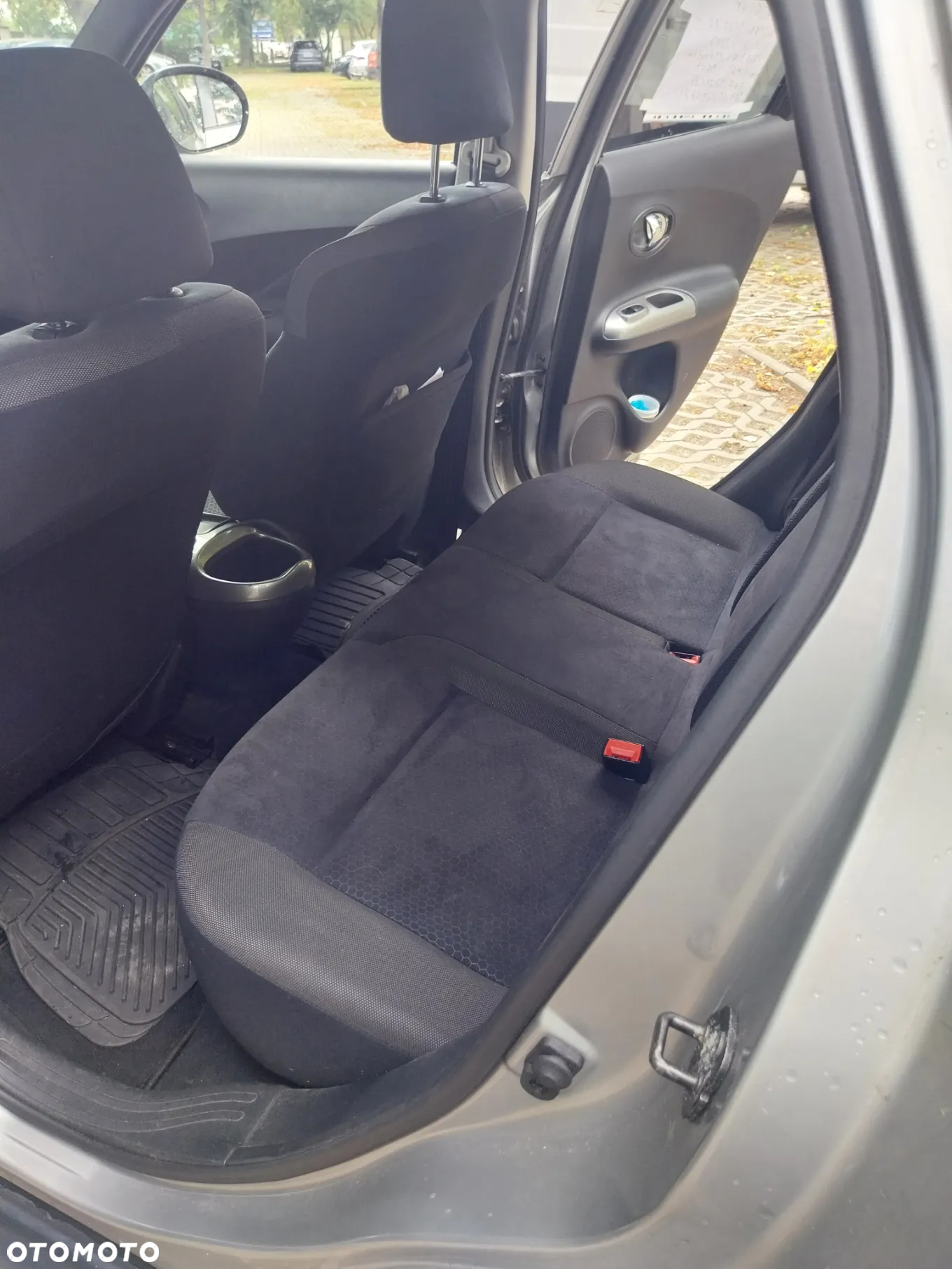 Nissan Juke 1.6 DIG-T ALL-MODE 4x4i Xtronic Tekna - 6