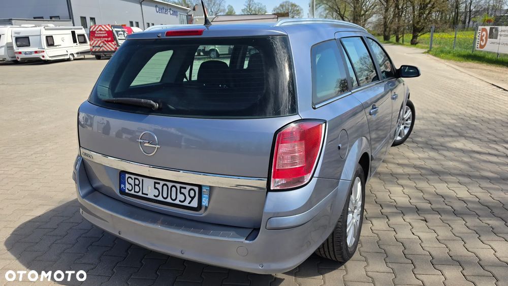 Opel Astra - 18