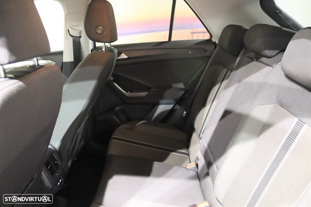 VW T-Roc 1.5 TSI Style DSG - 11