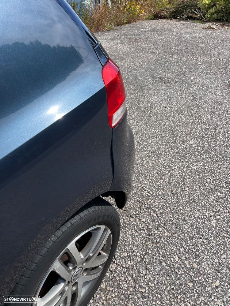 VW Golf 1.6 TDi Confortline - 19