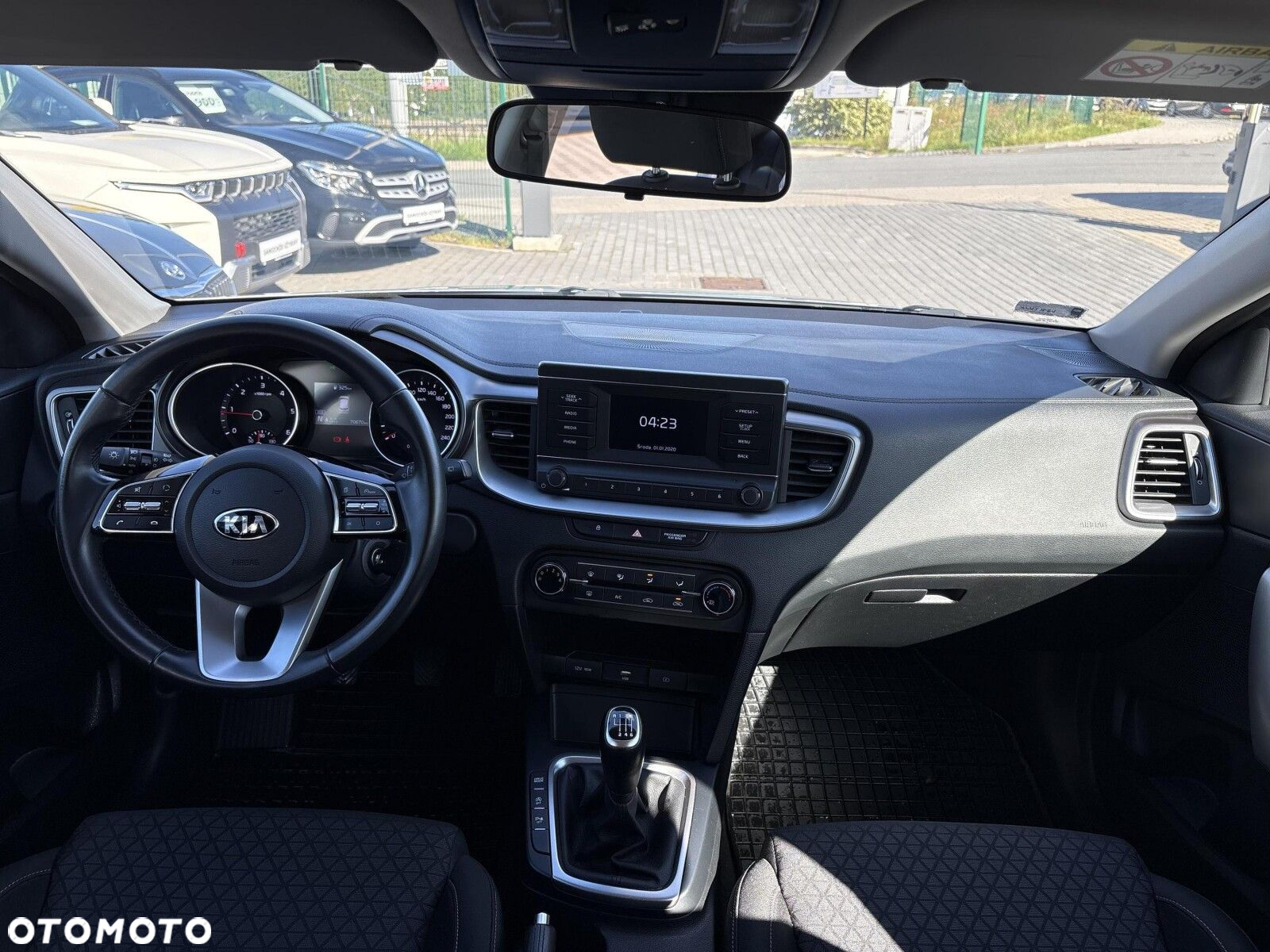 Kia Ceed - 20