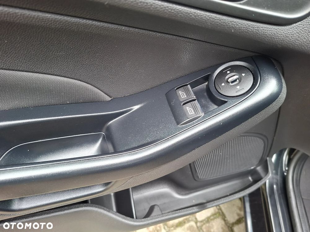 Ford Fiesta - 16