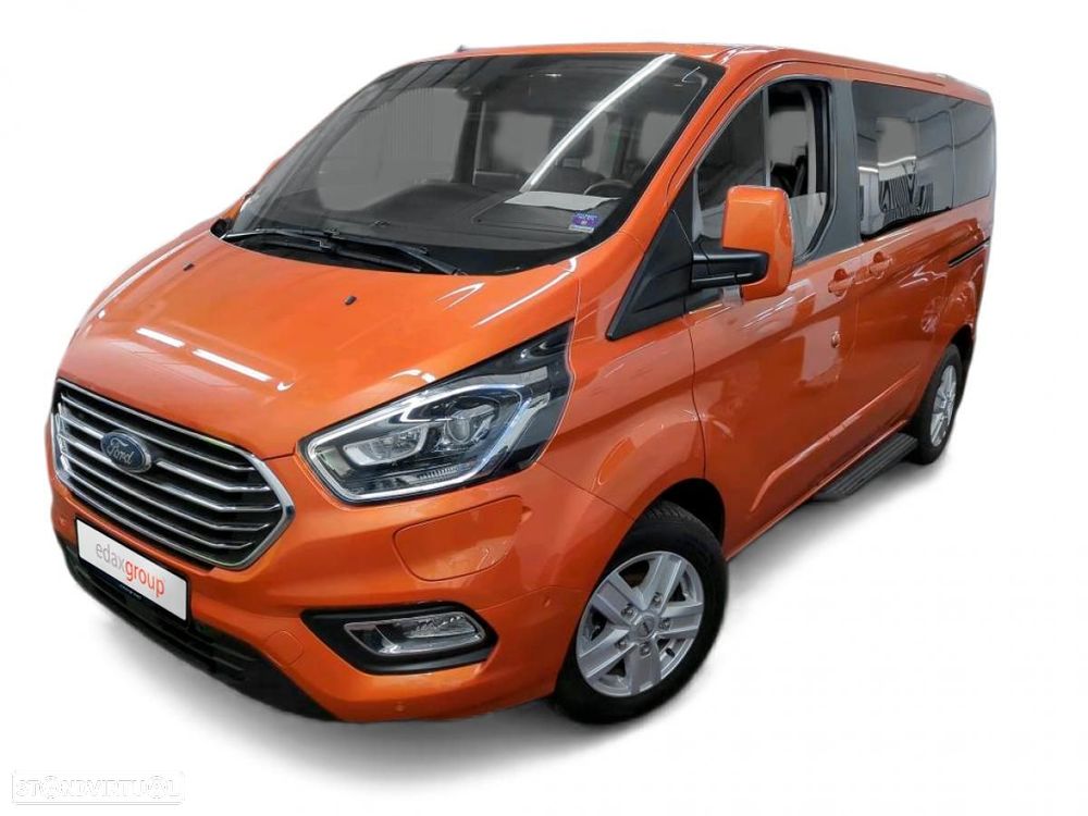 Ford Tourneo Custom - 1
