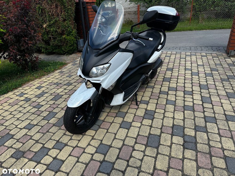 Yamaha X-max - 1