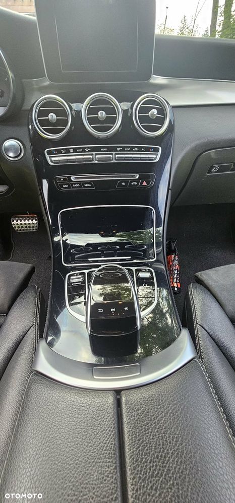 Mercedes-Benz GLC 250 d 4-Matic - 15