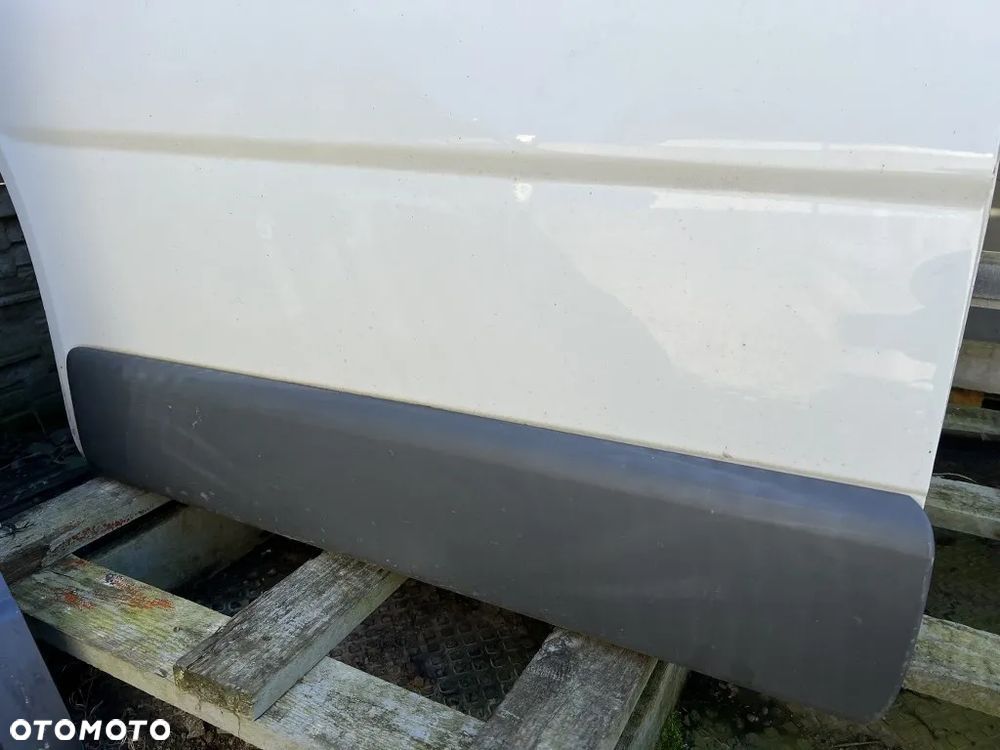 listwa drzwi przednia lewa przód 8200036088 renault trafic ii vivaro a primastar 2001-2014 - 1