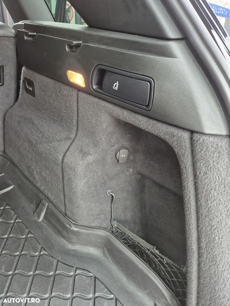 Audi Q5 2.0 TDI Quattro S tronic Sport - 9