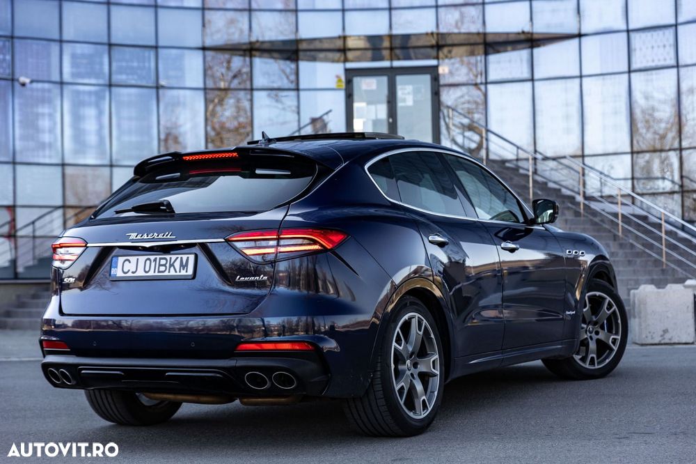 Maserati Levante S Q4 GranSport - 15