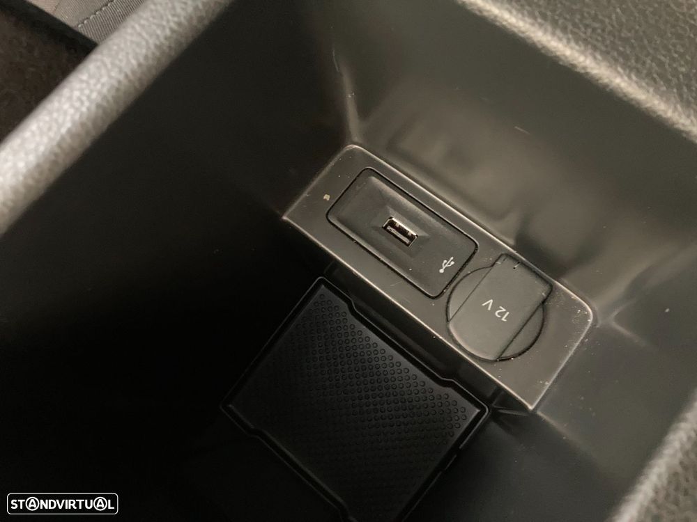SEAT Alhambra 2.0 TDI Xcellence DSG - 44