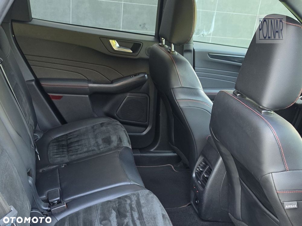 Ford Kuga 2.5 FHEV AWD ST-Line X - 14