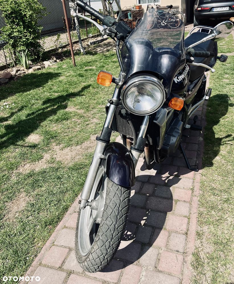 Kawasaki ER - 2