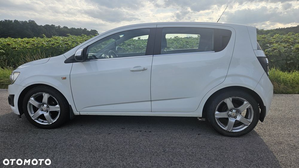 Chevrolet Aveo - 3