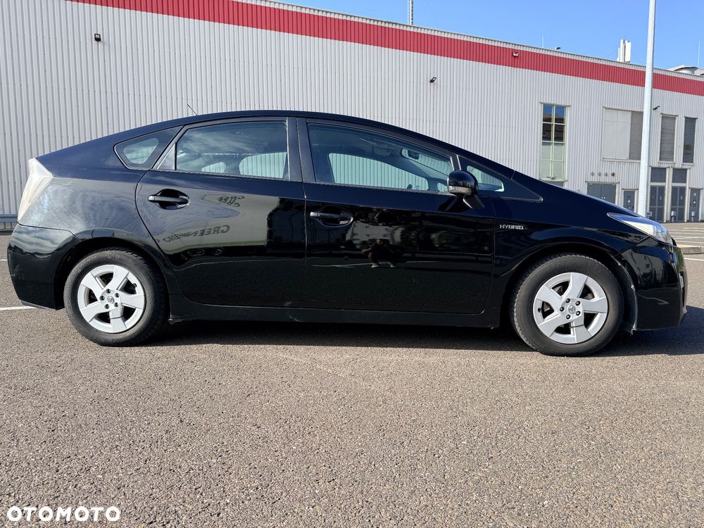 Toyota Prius - 15