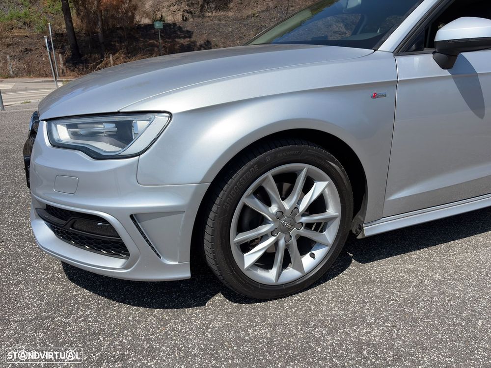Audi A3 Sportback 2.0 TDI S-line - 2