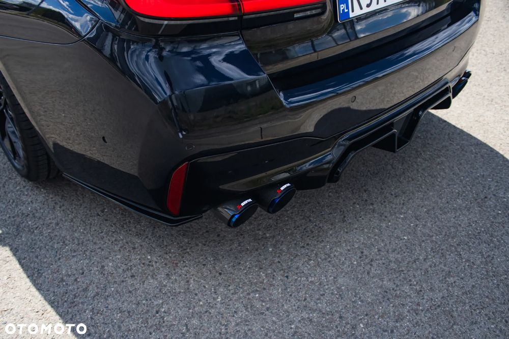 BMW Seria 5 M550i xDrive sport - 11