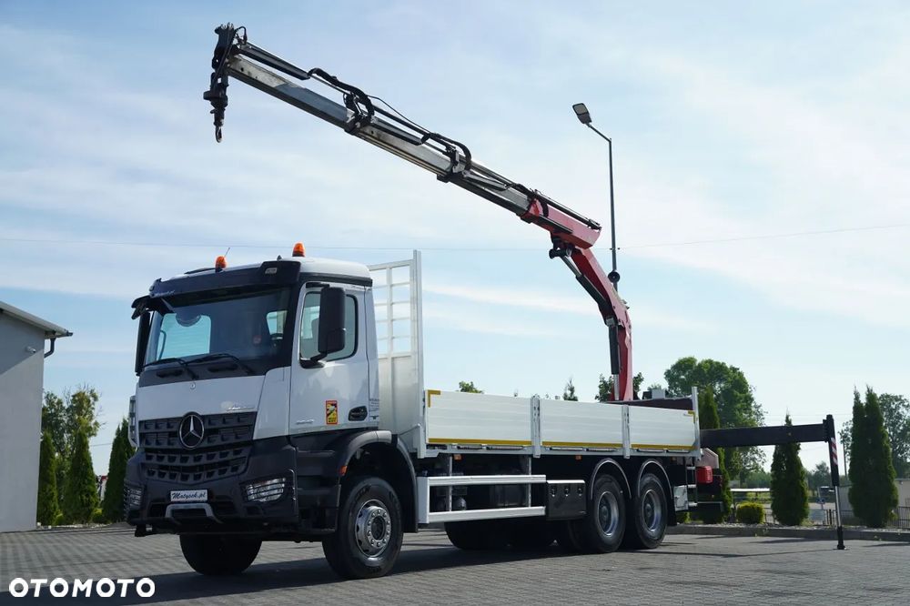 Mercedes-Benz Arocs