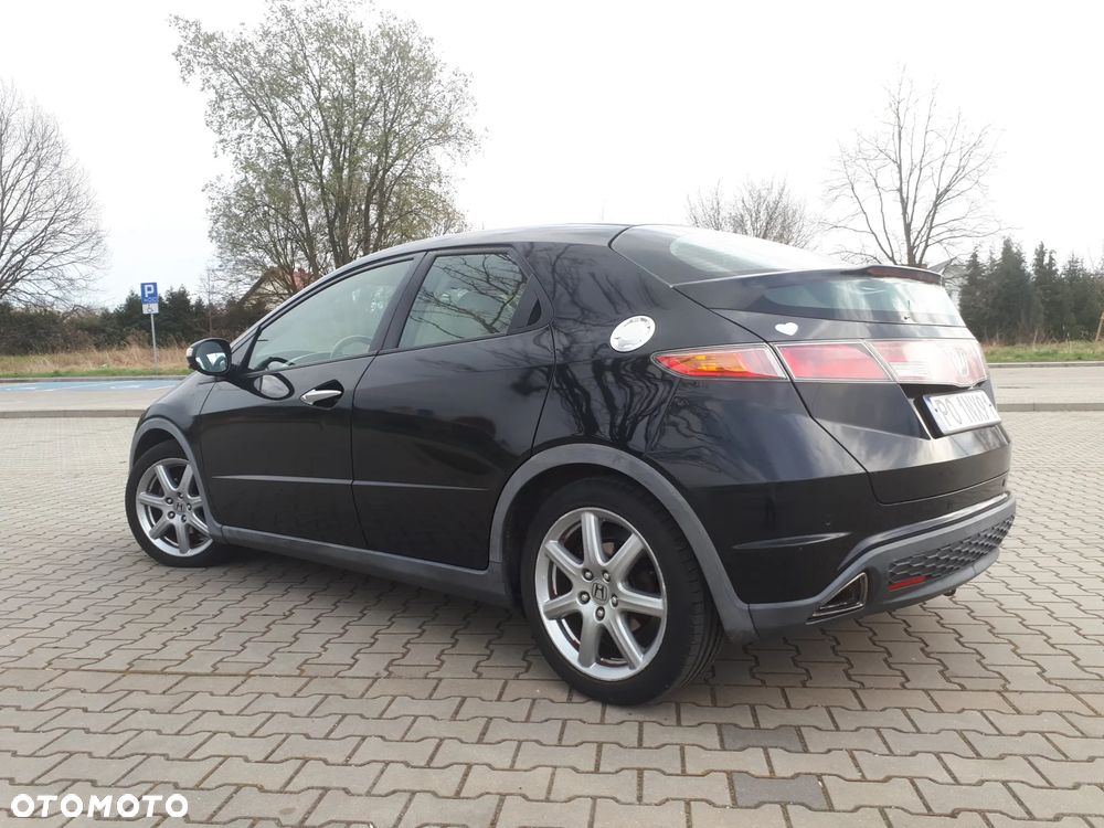 Honda Civic 1.8i-VTEC Executive - 11