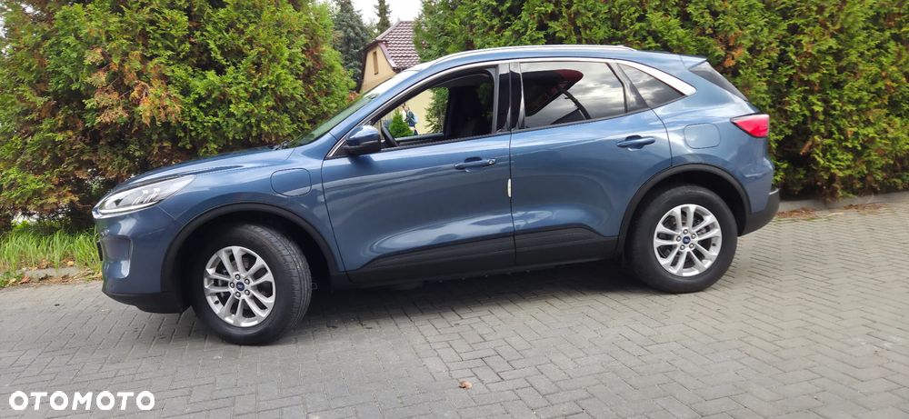 Ford Kuga - 4