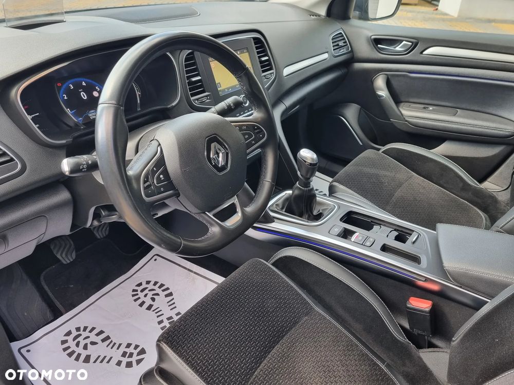 Renault Megane 1.3 TCe FAP Intens - 10