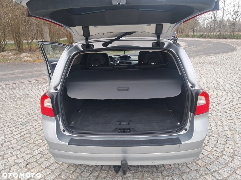 Volvo V70 D4 Edition - 23
