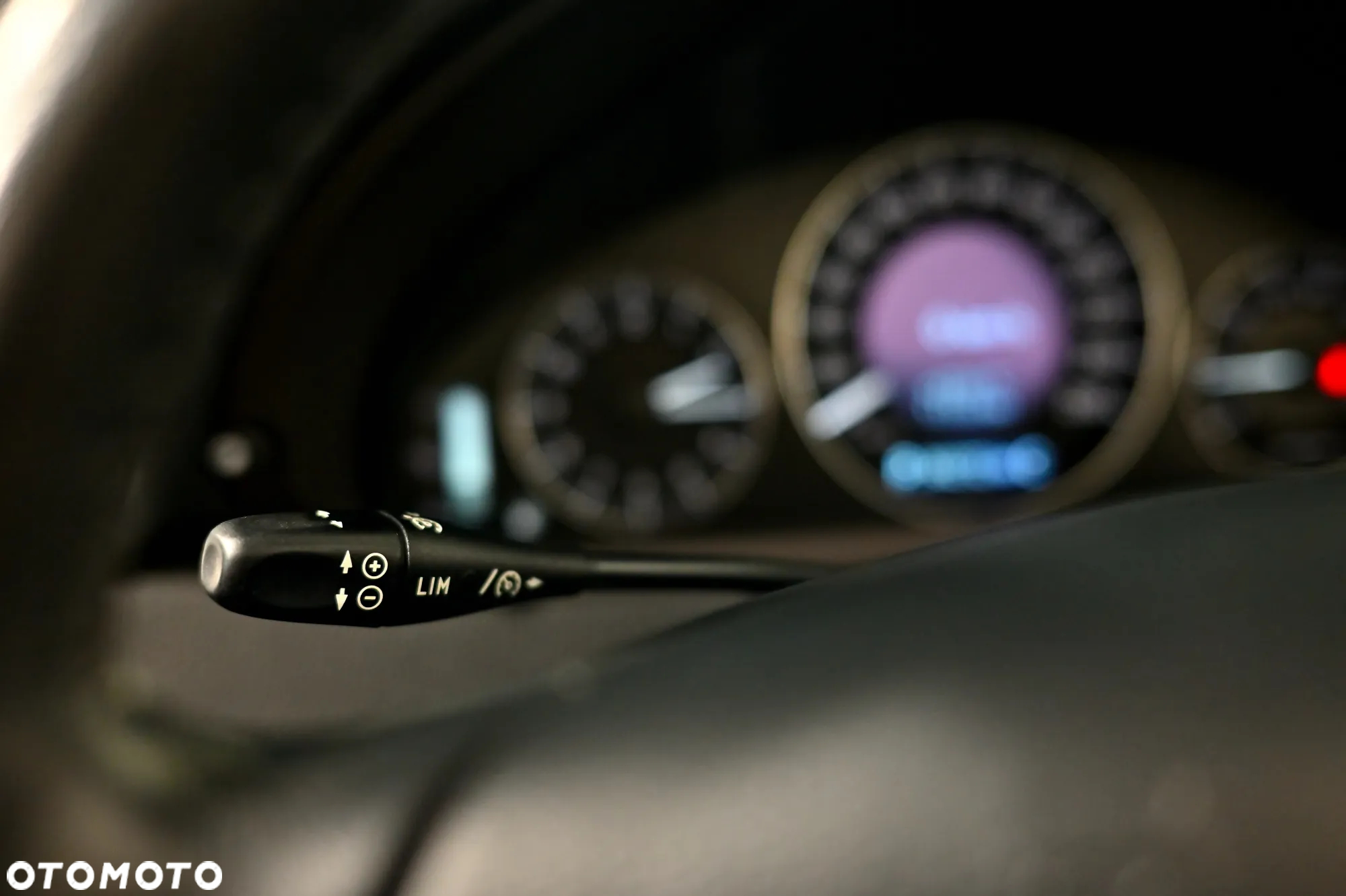 Mercedes-Benz CLK 320 - 21