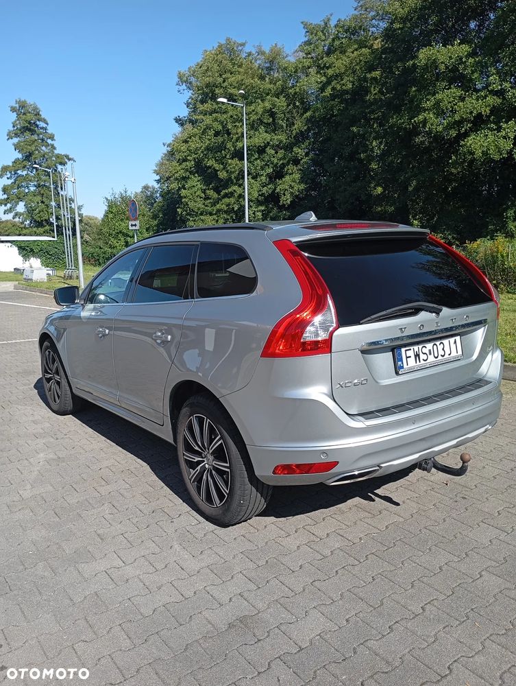 Volvo XC 60 D4 Drive-E Momentum - 8