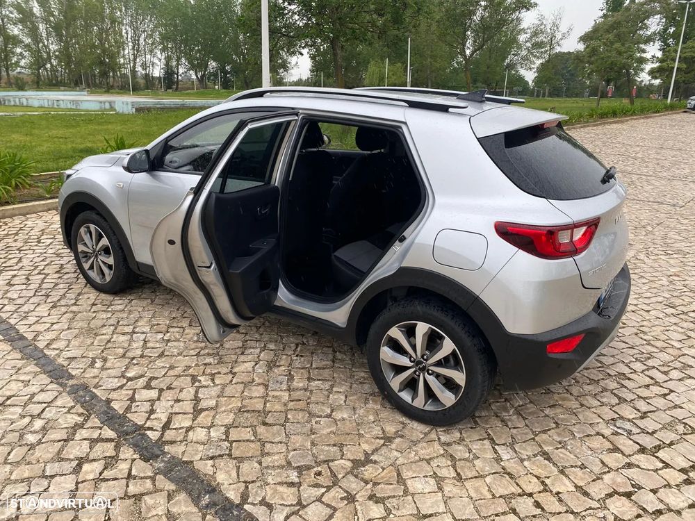 Kia Stonic 1.2 MPi Vibe - 10