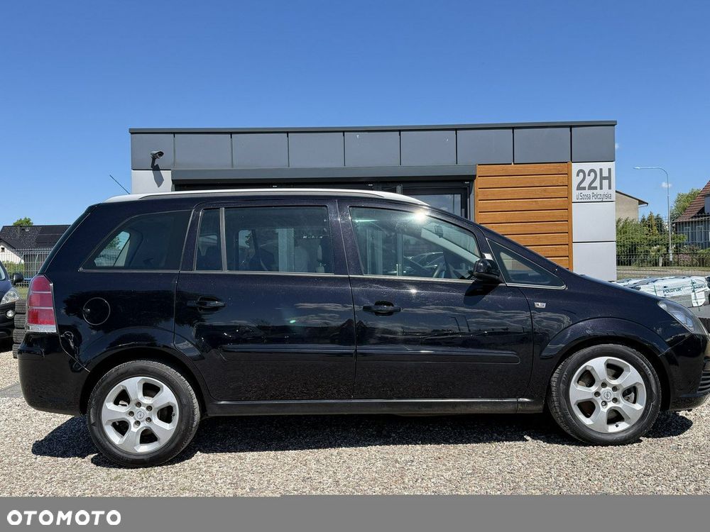 Opel Zafira - 3