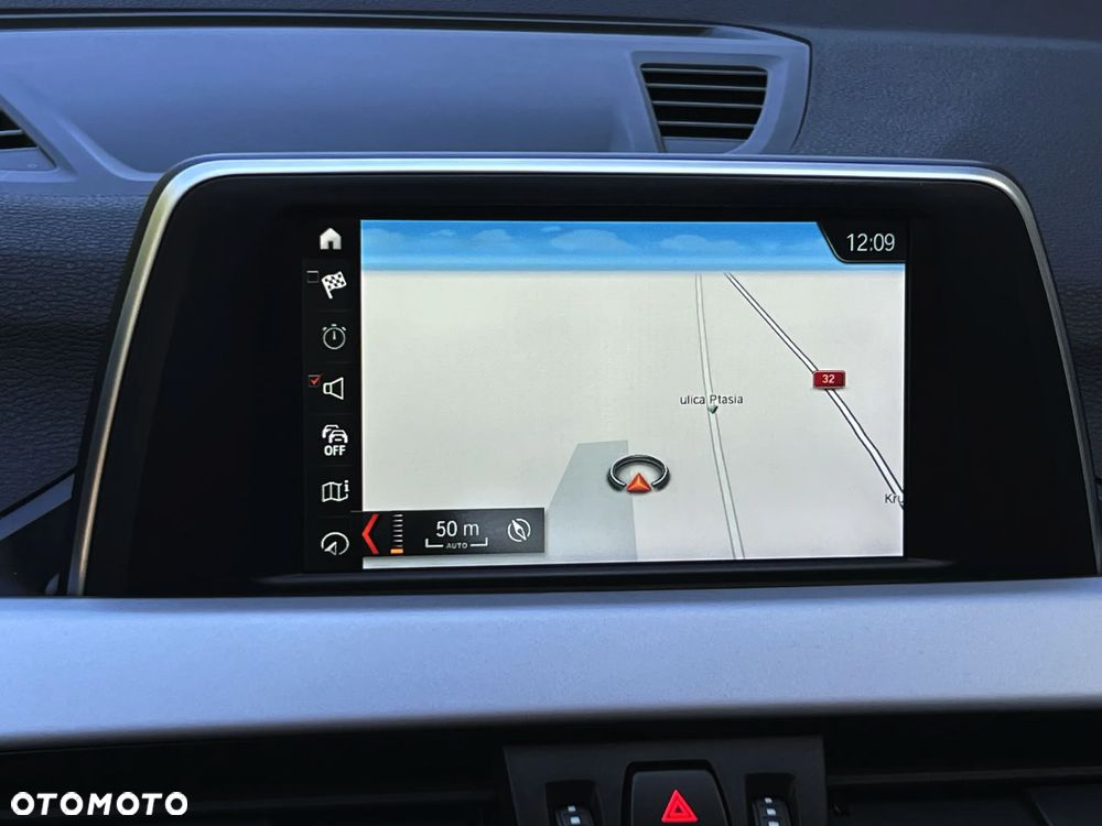 BMW X1 sDrive20d - 25