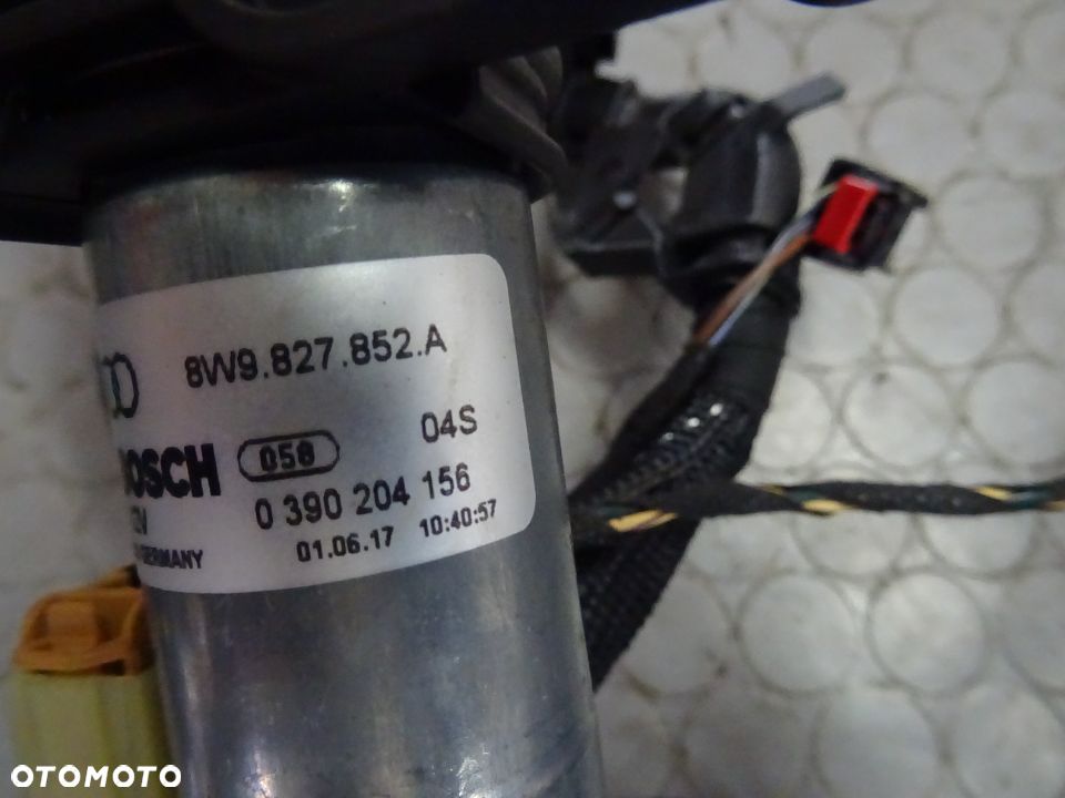 8W9827852A 4M0959107B zestaw klapy elektrycznej Audi A4 B9 kombi czesci - 5