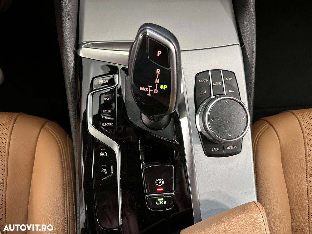 BMW Seria 5 530e AT PHEV - 18