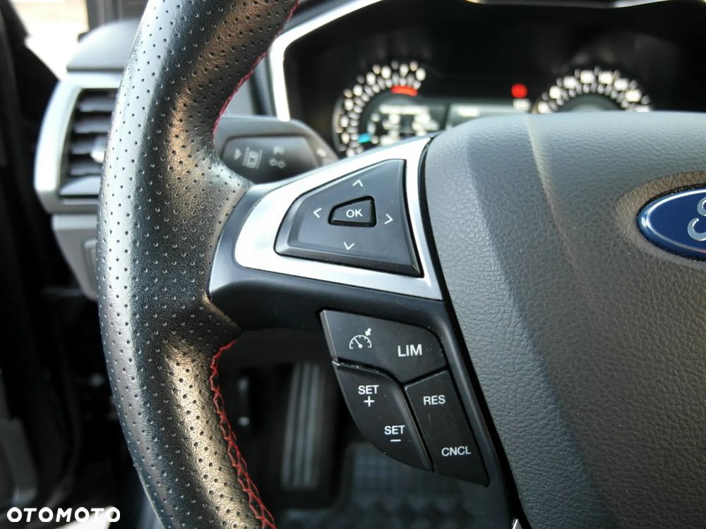 Ford Mondeo 1.5 EcoBoost STart-Stopp ST-Line - 26