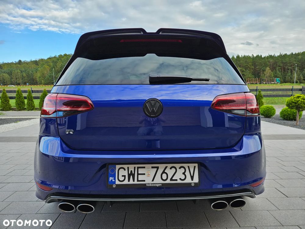Volkswagen Golf - 4