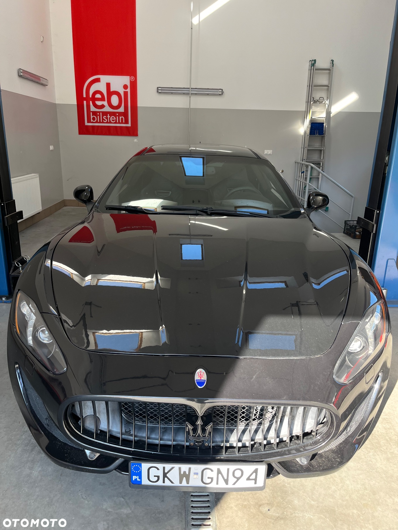 Maserati GranTurismo S Automat - 33