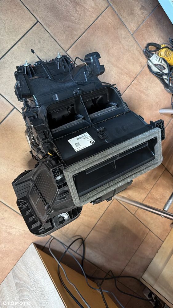 NAGRZEWNICA BMW I3 9278390 - 1