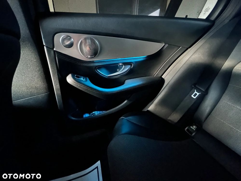 Mercedes-Benz Klasa C 200 7G-TRONIC - 17