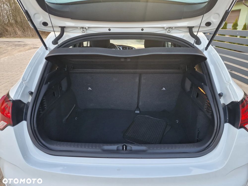 DS Automobiles DS 4 - 16