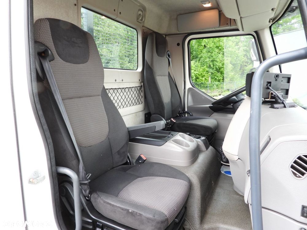 DAF LF 180 WYWROTKA TRÓJSTRONNA TEMPOMAT LEDY AUTOMAT  BLIŹNIACZE KOŁA KLIMATYZACJA  180KM - 39