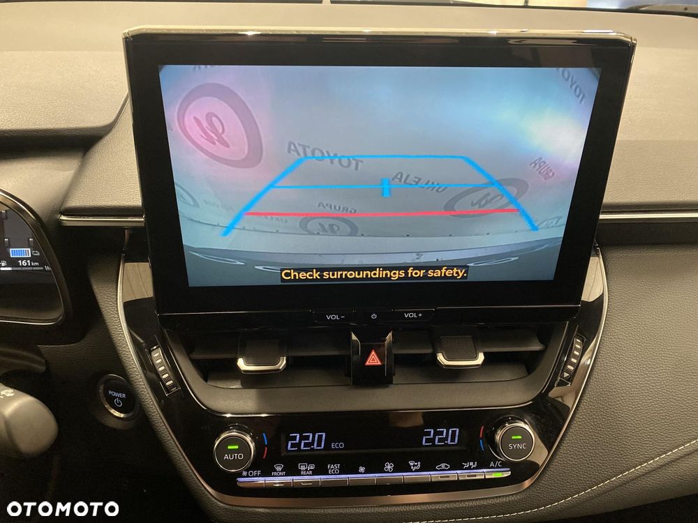 Toyota Corolla 1.8 Hybrid Comfort - 17