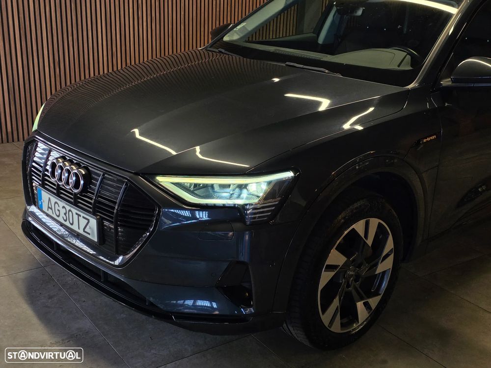Audi e-tron 55 quattro - 16
