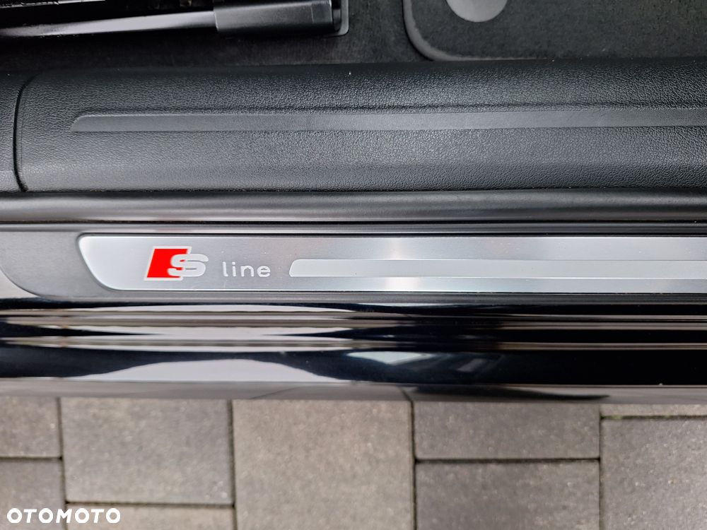 Audi A4 Avant 2.0 TDI DPF S line Sportpaket - 8