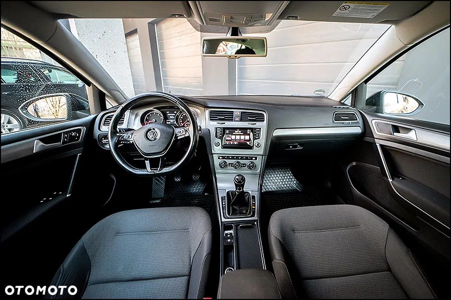 Volkswagen Golf - 7
