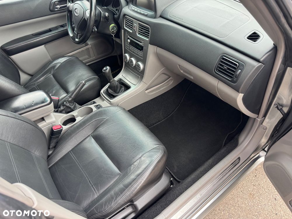 Subaru Forester 2.5 XT LUN - 20