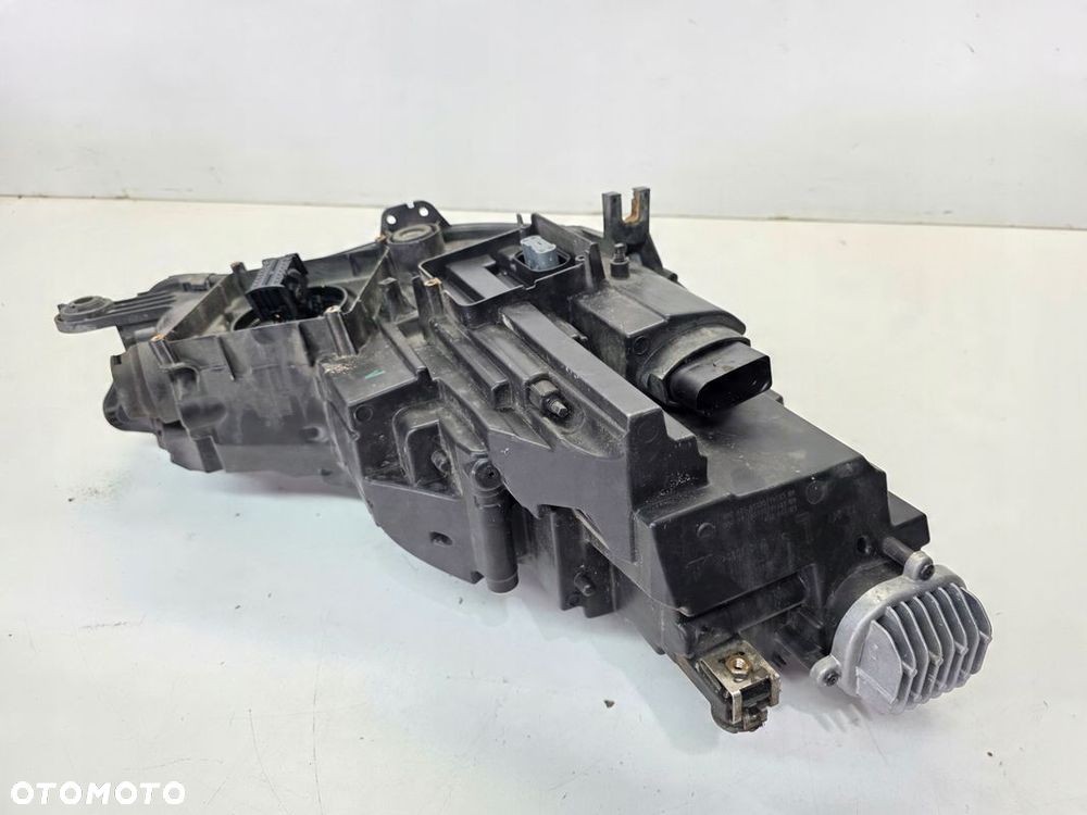 REFLEKTOR LAMPA LEWY PRZÓD FULL LED AUDI A4 B9 8W0941033A 7/25 - 8