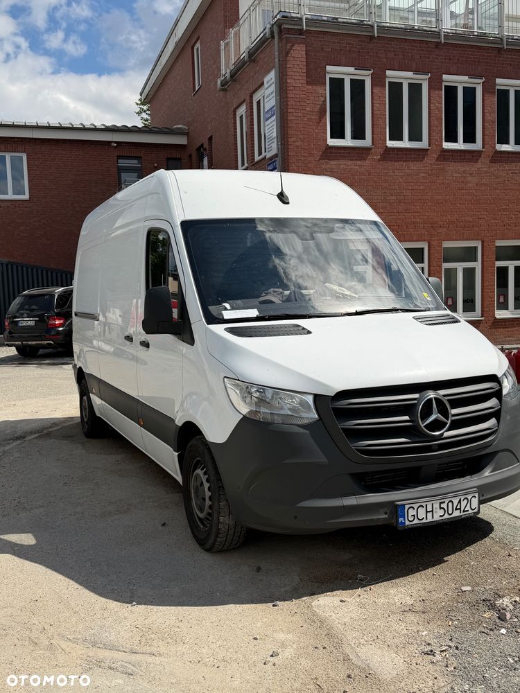 Mercedes-Benz SPRINTER - 10